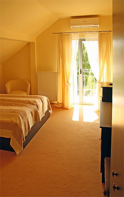 Pensiunea Hugo Sibiu Quarto foto